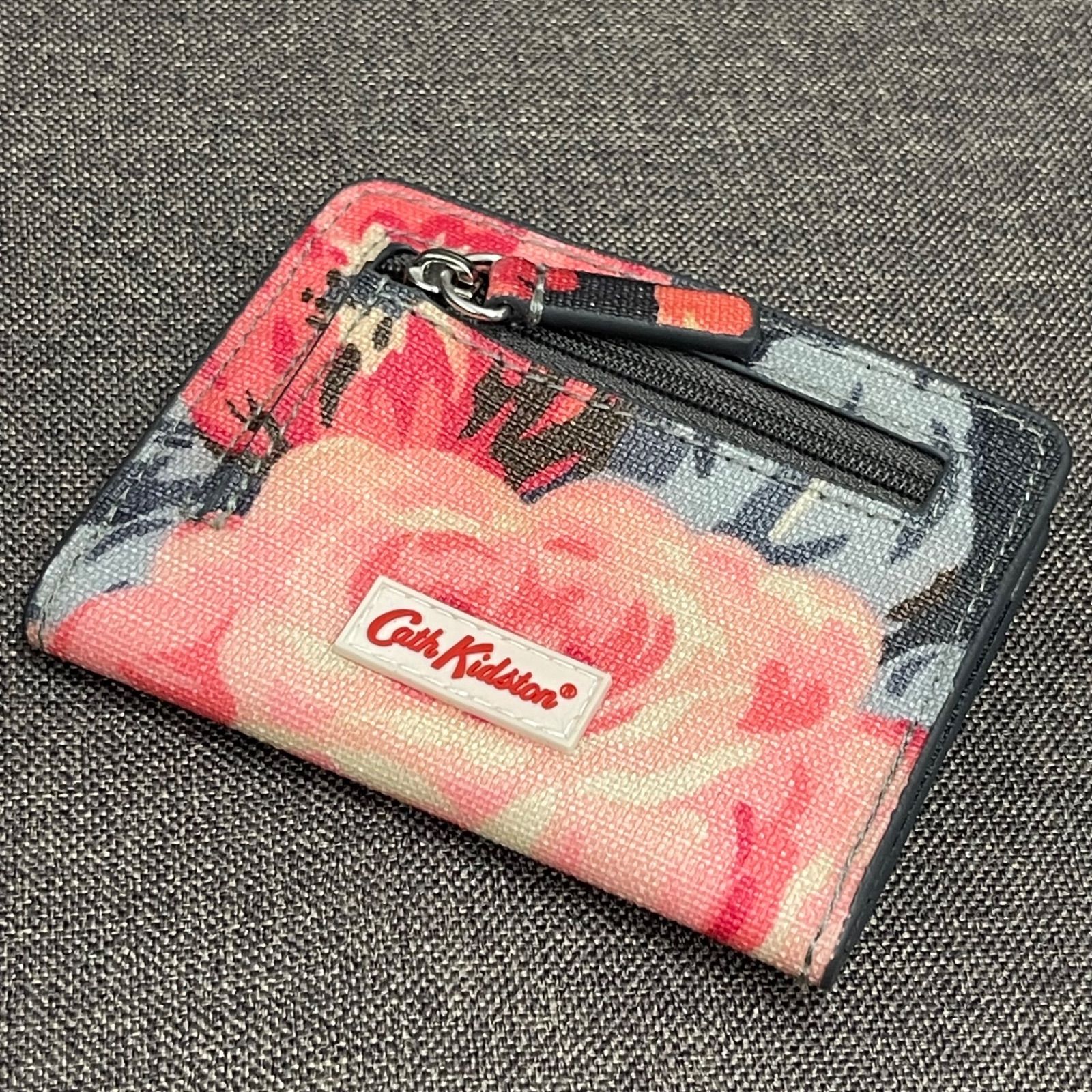 Cath Kidston - キャスキッドソン  バスケット　バッグ　かご　レア　インテリア　収納　新品 値引 キャスキッドソン 折畳収納式ショルダーバッグ F0801A07-1