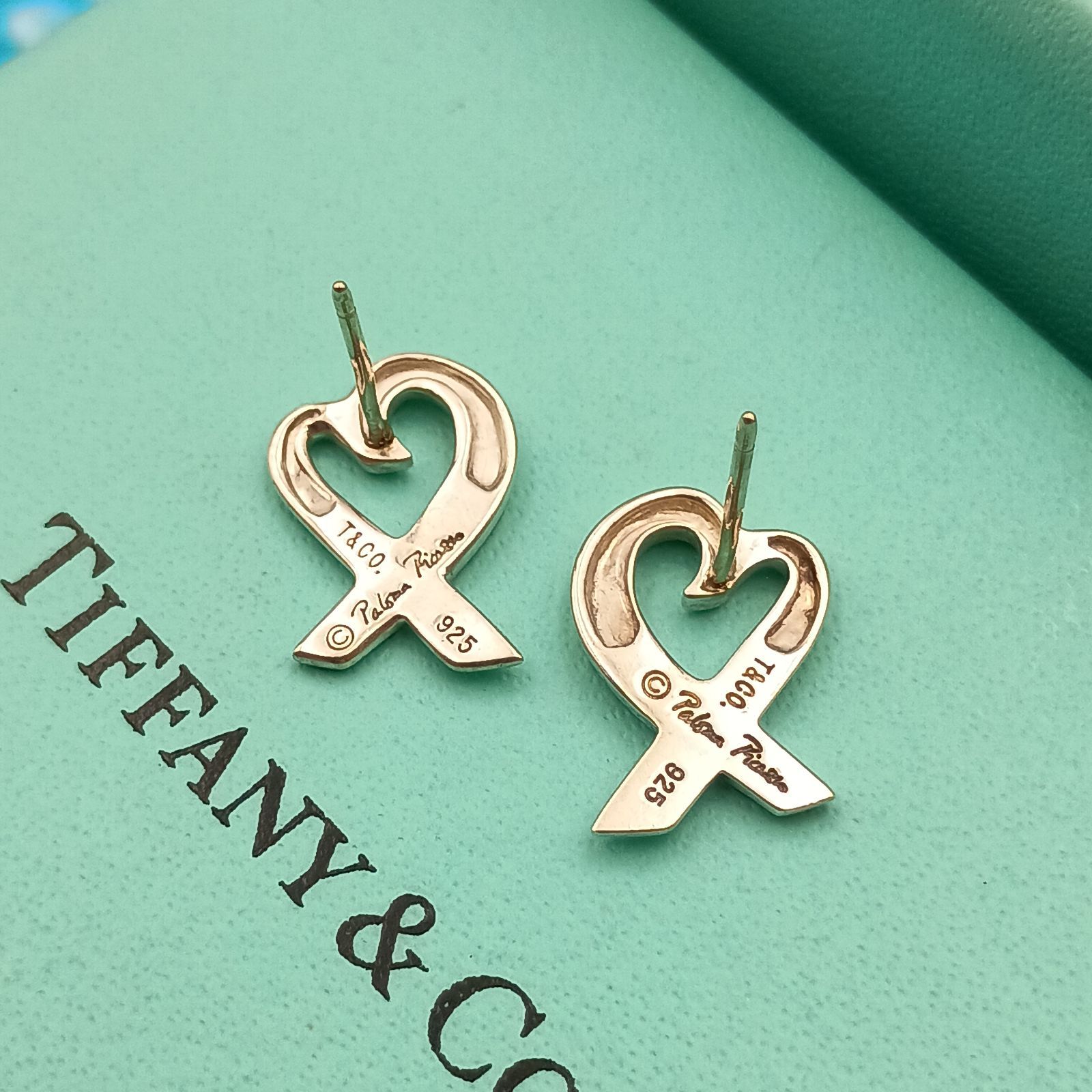 専用】TIFFANY & Co. ティファニー ラビングハート ピアス TIFFANY&Co