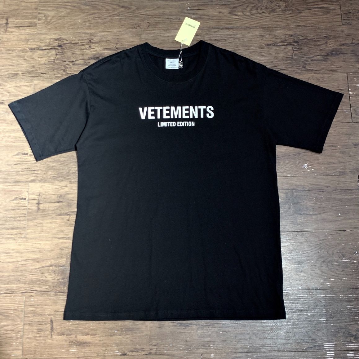 新品未使用 VETEMENTS ヴェトモン Tシャツ TEE 半袖 *15 - メルカリ