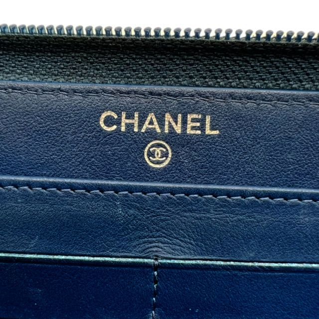 シャネル ラウンドファスナー長財布 キャビアスキン 青 CHANEL ブルー