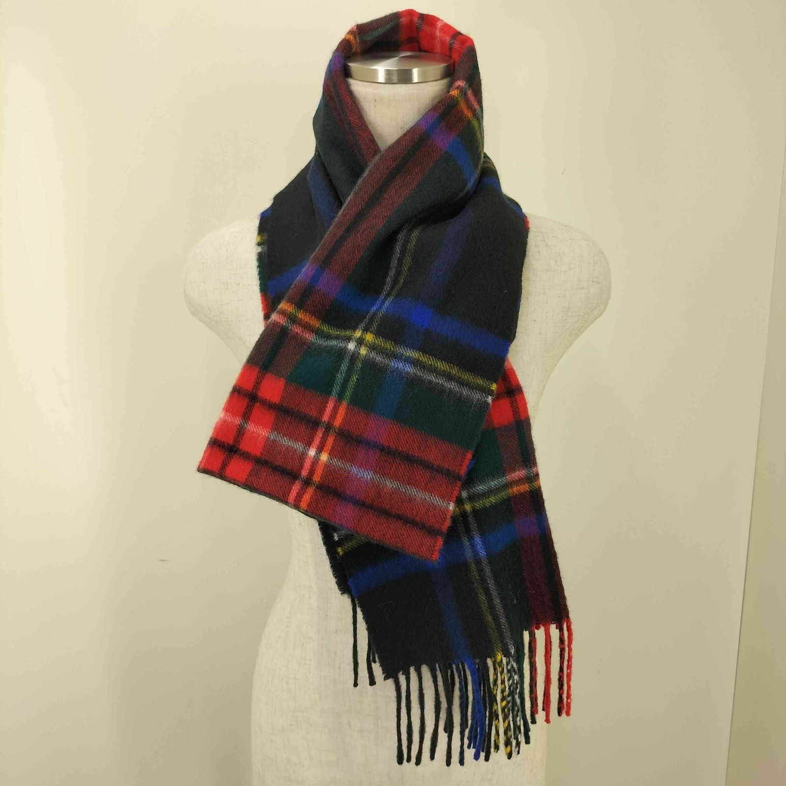 ジョンストンズオブエルガン johnstons of elgin スコットランド製