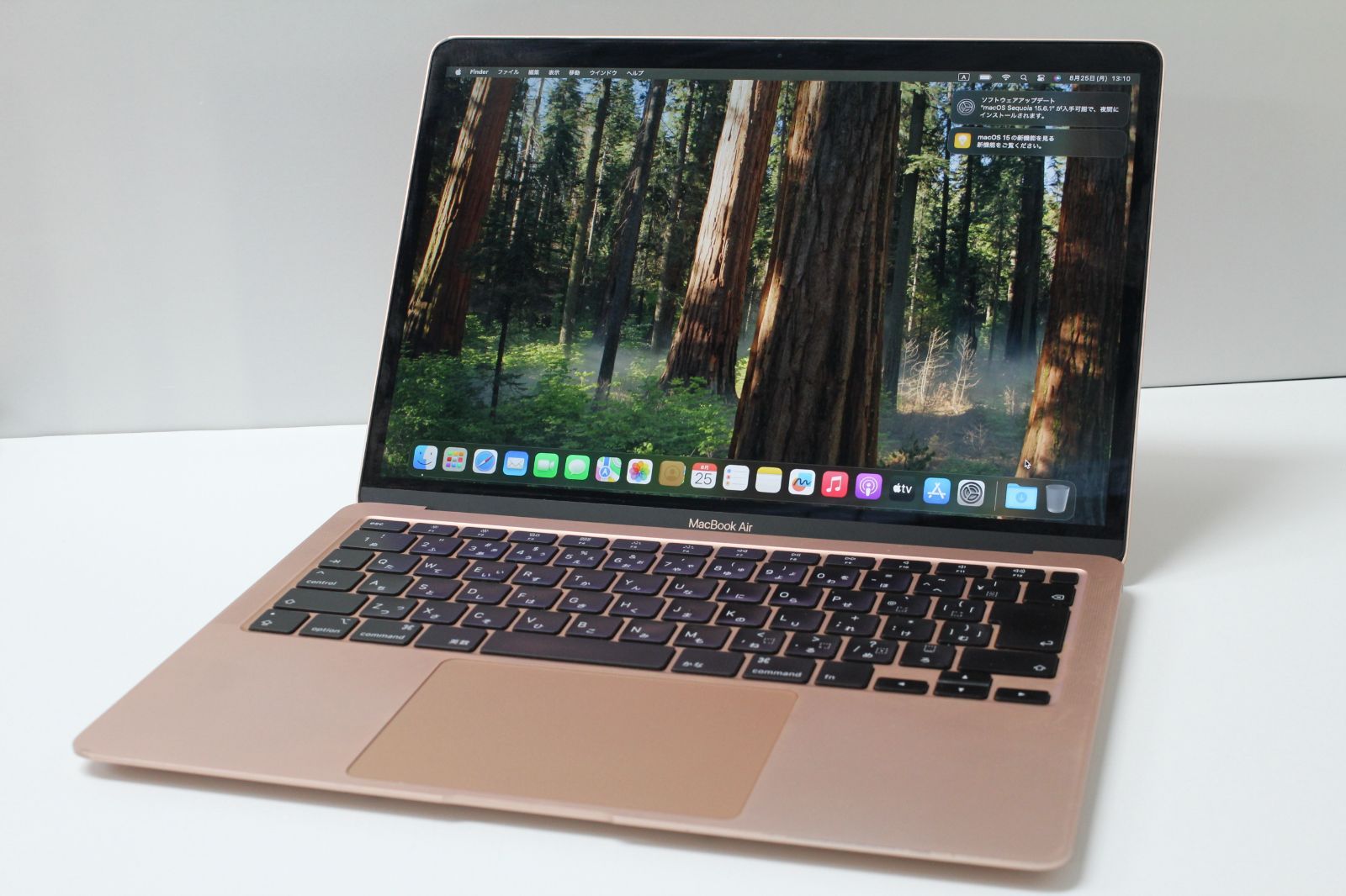 MacBook Air (M1,2020) 13インチ 256GB/8GB Amazon.com: Apple MacBook Air Late 2020 with Apple M1 Chip