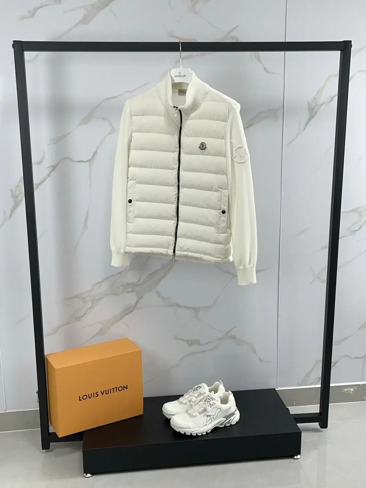 MONCLER モンクレール ユニセックス カジュアル ロゴ ニット セーター ダウンジャケット