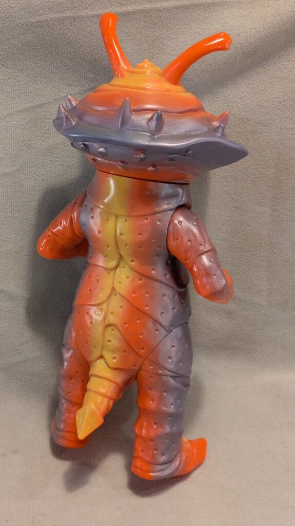 ウルトラセブンフィギュア オレンジ s-l1200.jpg