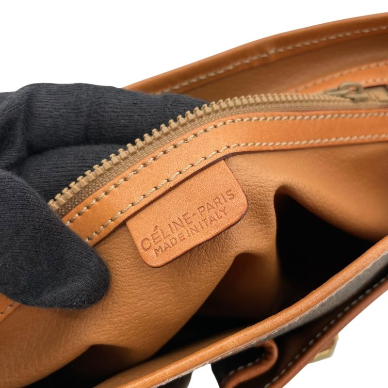 メッセンジャーバッグ ブラウン