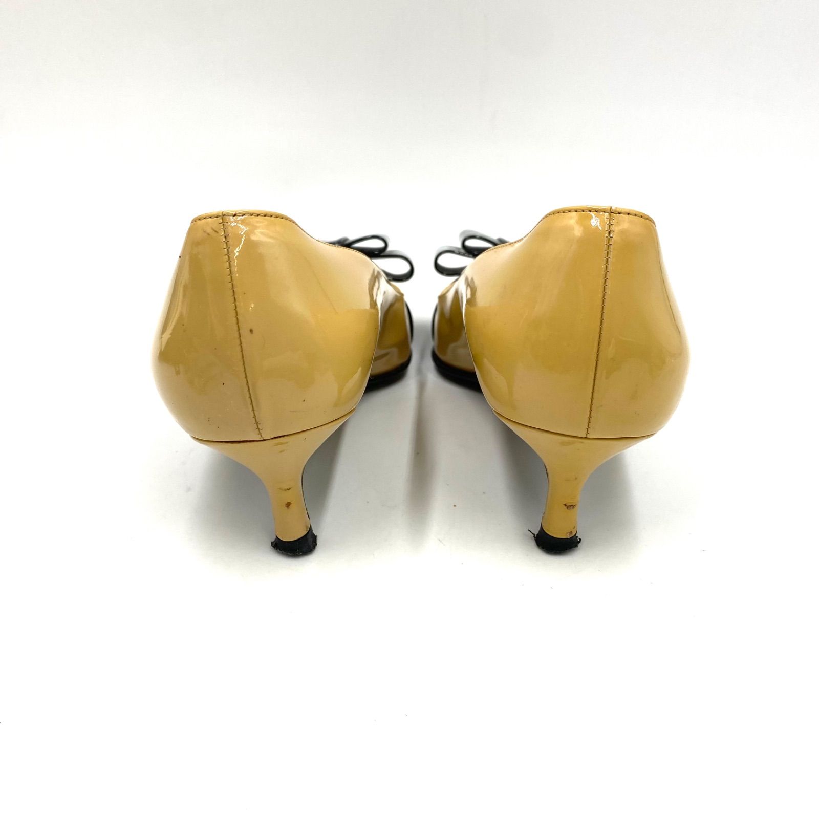 MIUMIU ミュウミュウ ハイヒール パンプス エナメル パテント ベージュ 