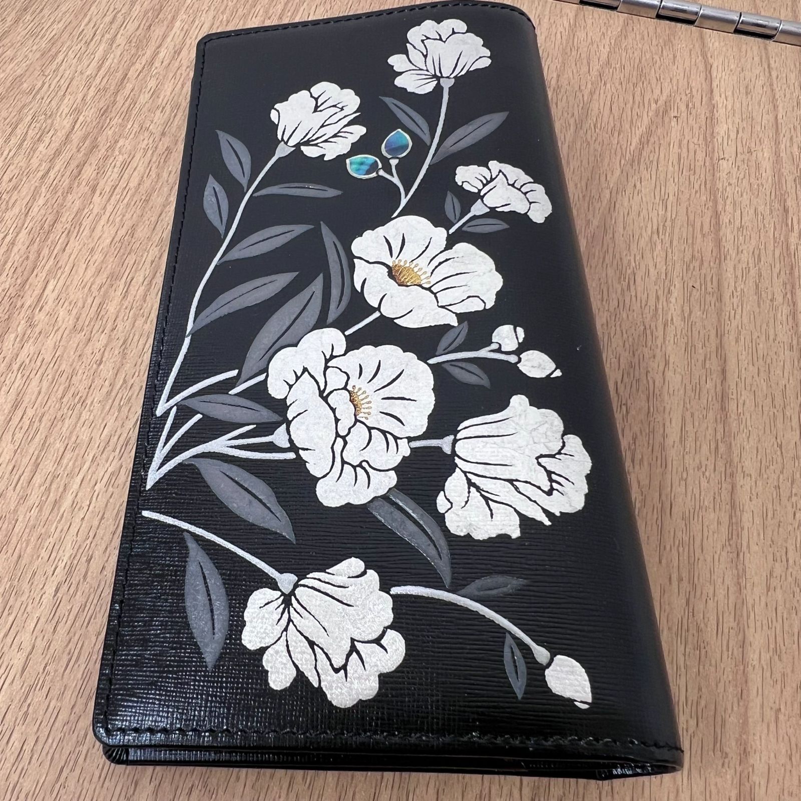 ほぼ未使用】坂本コレクション 坂本里恵 長財布 牛革蒔絵