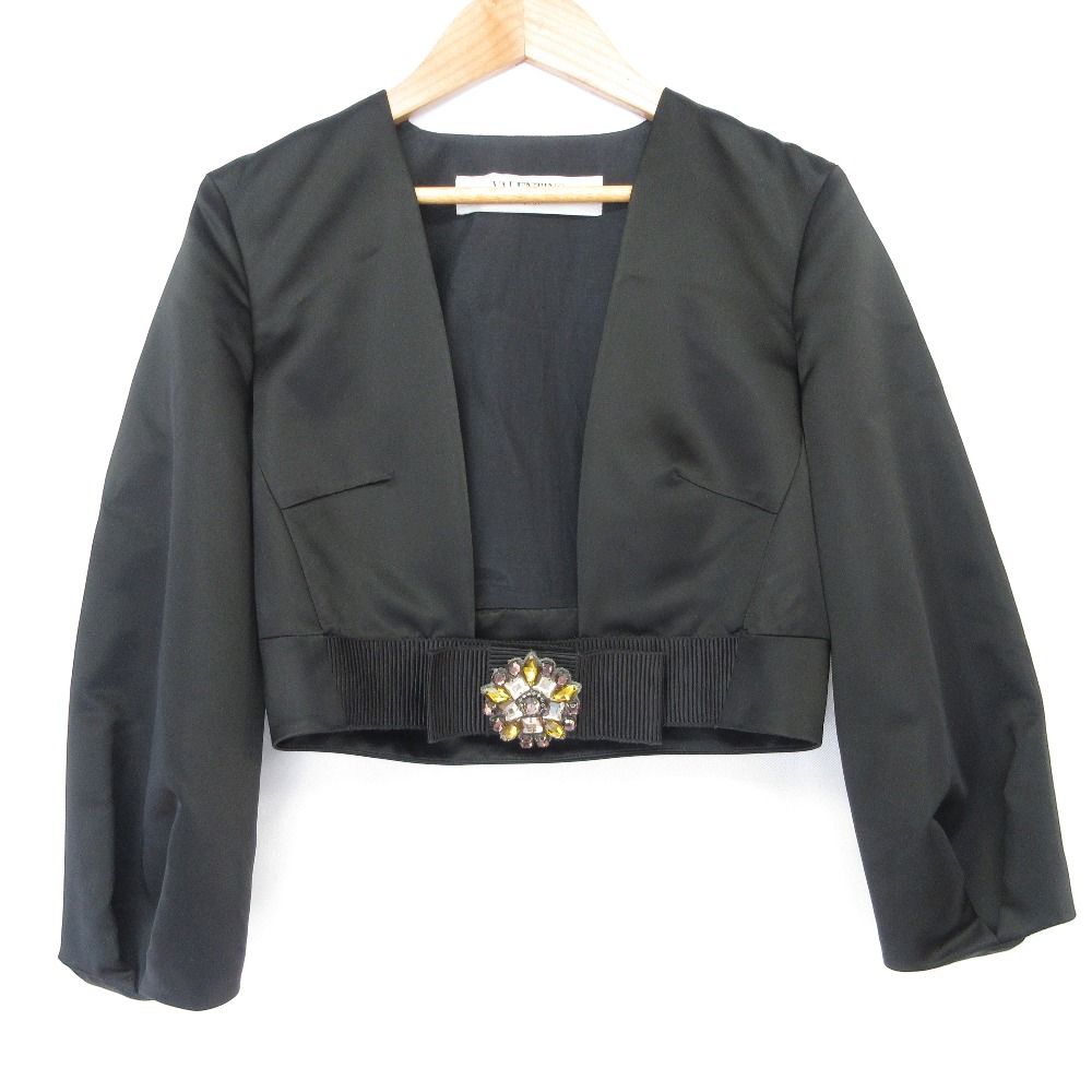 美品　VALENTINO ビジュー付きノーカラージャケット 40 良品 VALENTINO ヴァレンティノ ビジューリボン ノーカラー ショート