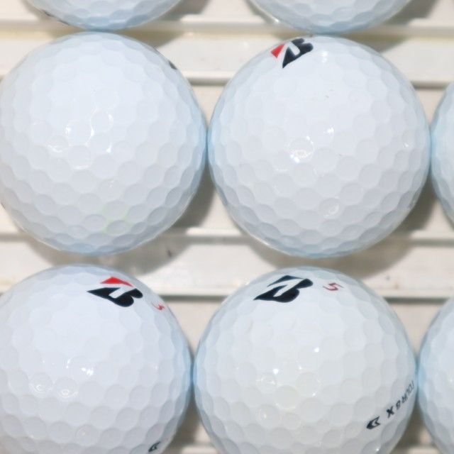 来店をご期待! Aランク 25個 モデル TOURB X ホワイト ブリヂストン ツアーｂ ロストボール トレンド感