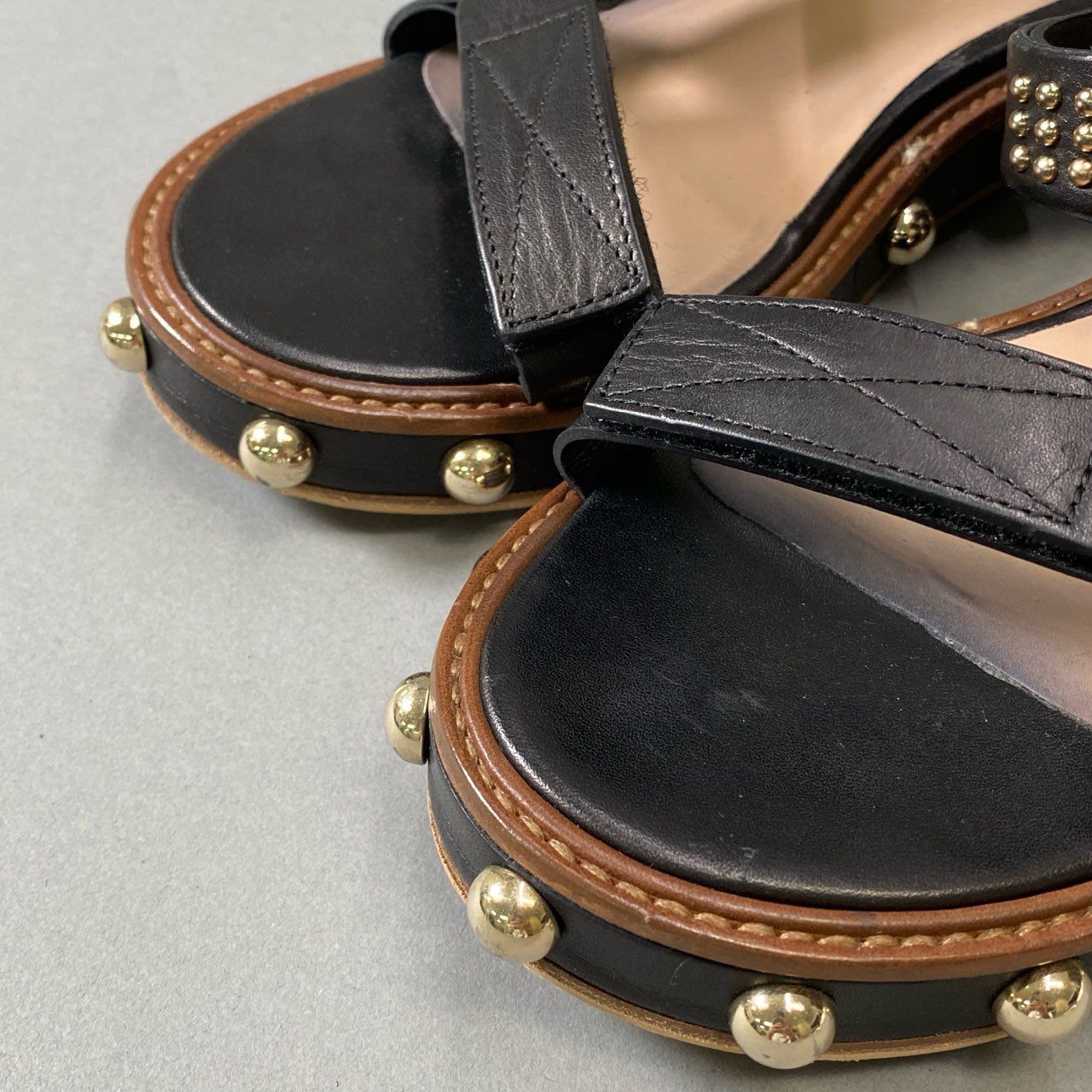 38サイズ ブラック