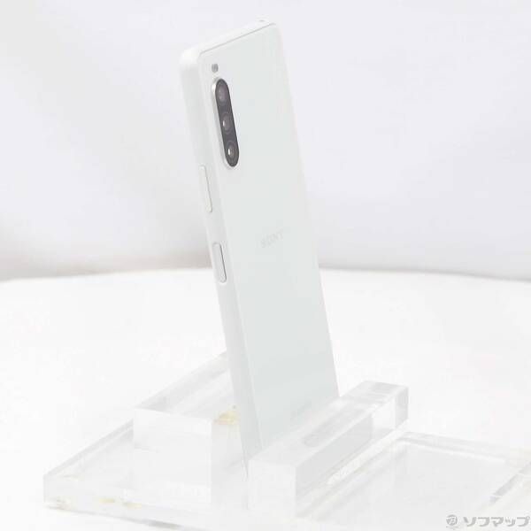 中古品〕 Xperia 10 II 64GB ホワイト SO-41A docomo【305