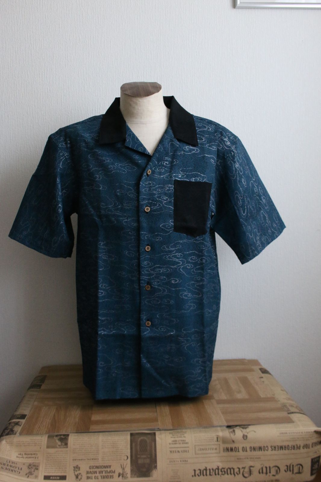＜試作品特価＞着物リメイクシャツ（メンズLサイズ）流水文の夏着物-0