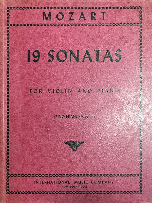 モーツァルト 19sonatas インターナショナル版｜Amazon.com: Mozart