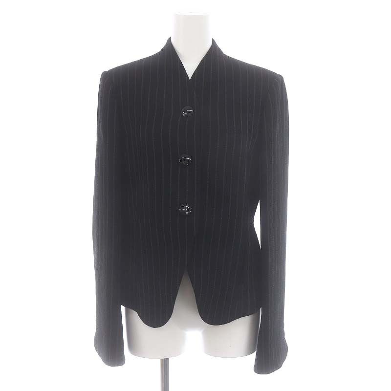 【一度着用】コレッツオーニ アルマーニ 紺色の斜めストライプ柄　絹100% ARMANI COLLEZIONI - ARMANI COLLEZIONI スーツ 斜めストライプ