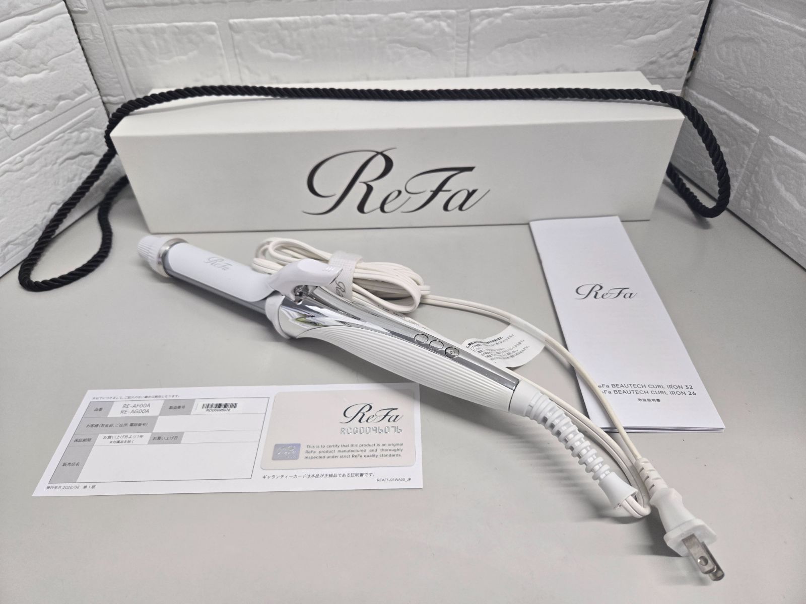新品 未使用 Refaカールヘアアイロン 【リキッド】 👟 26mmホワイト RE