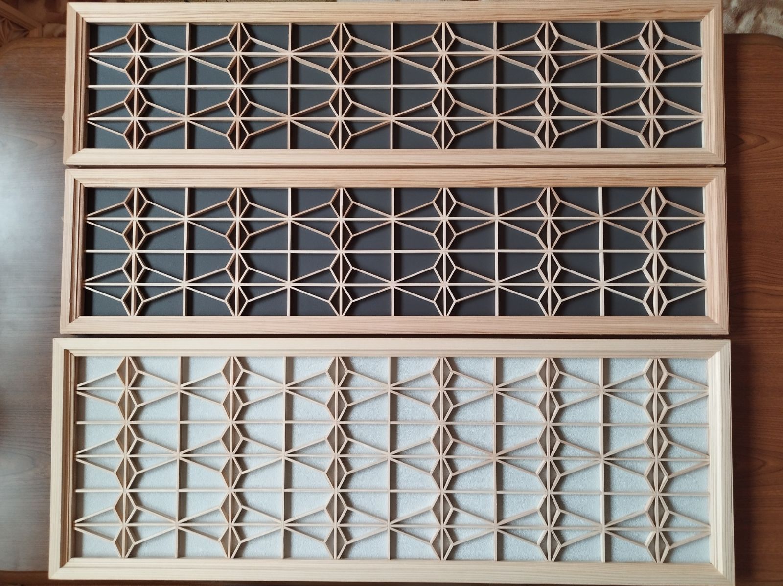 201❣️特価❣️組子クロス　アクリル板入り3枚一組木製額縁 201 組子 クロス アクリル板入り3枚一組 木製額縁