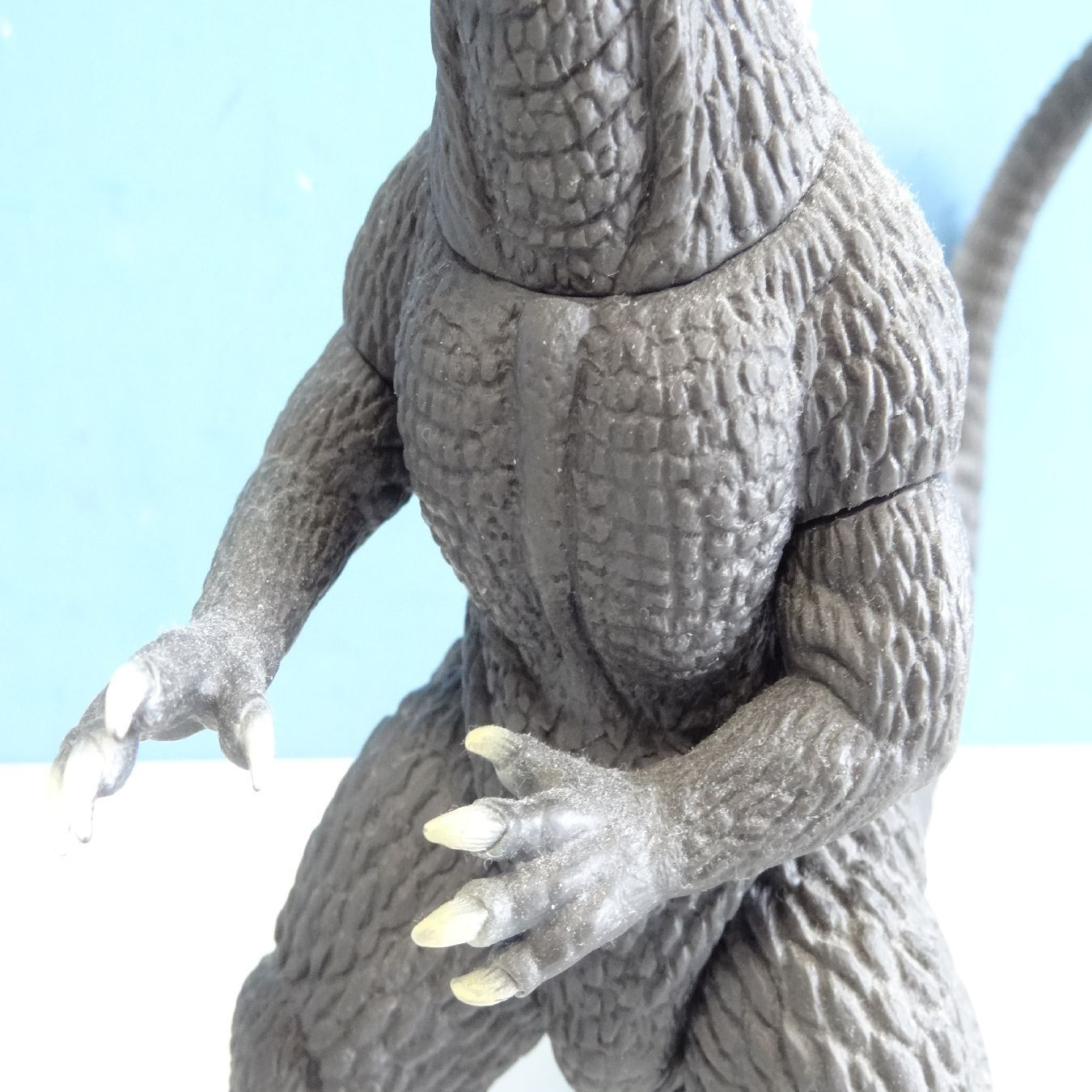 ゴジラ ファイナルウォーズ 組立式 リアルソフビフィギュア ゴジラ ガイガン 全２種 開封品 未使用 GODZILLA GIGAN ① 現状 -  メルカリ