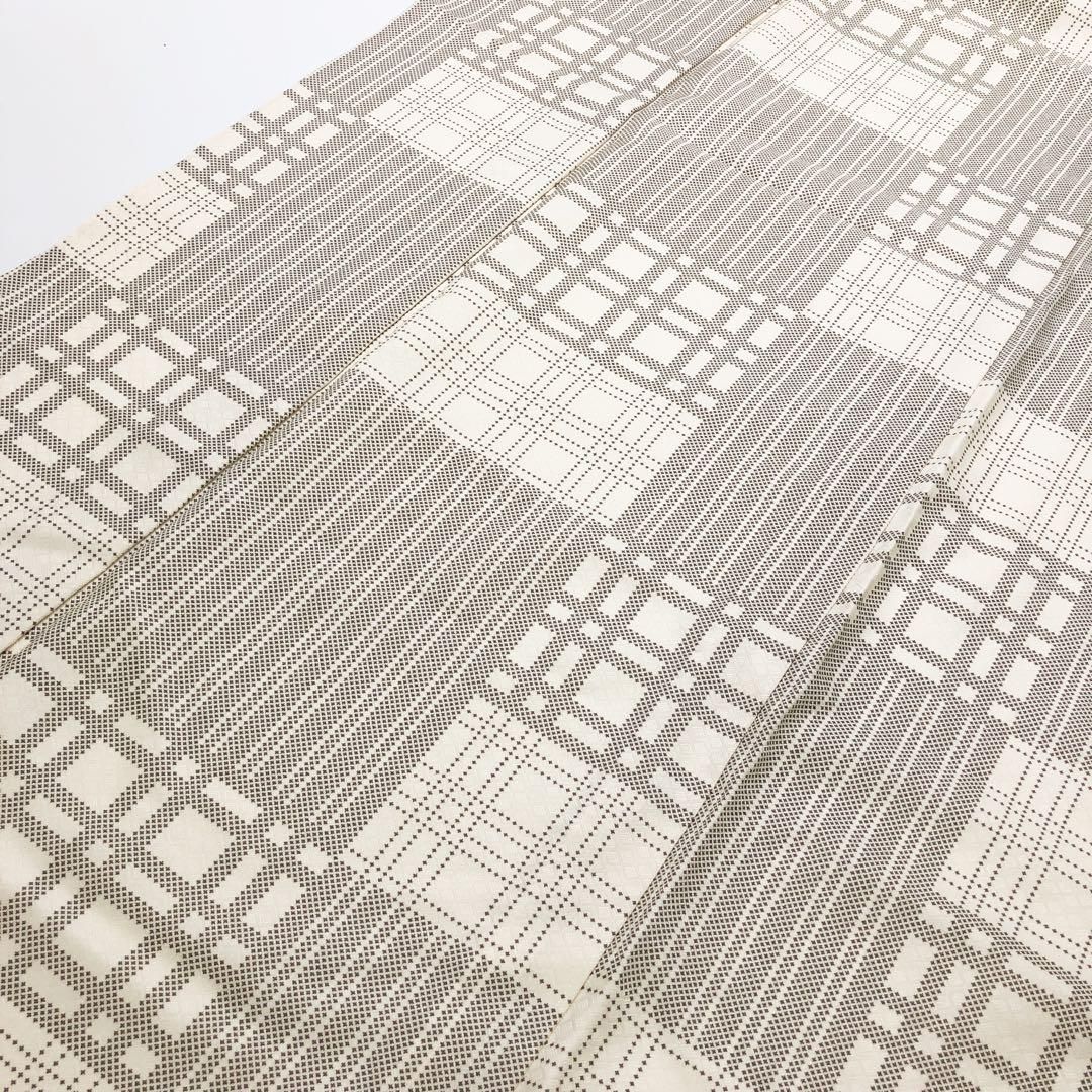 単衣 紬着物 格子柄 乳白色 しつけ糸 トールサイズ K-4531 - メルカリ 