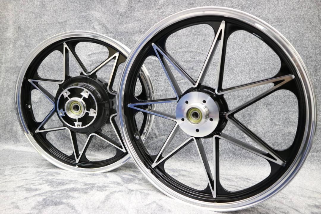 cb750f キャストホイール CB750F キャスト ホイール ブラック セブン /黒 - メルカリ