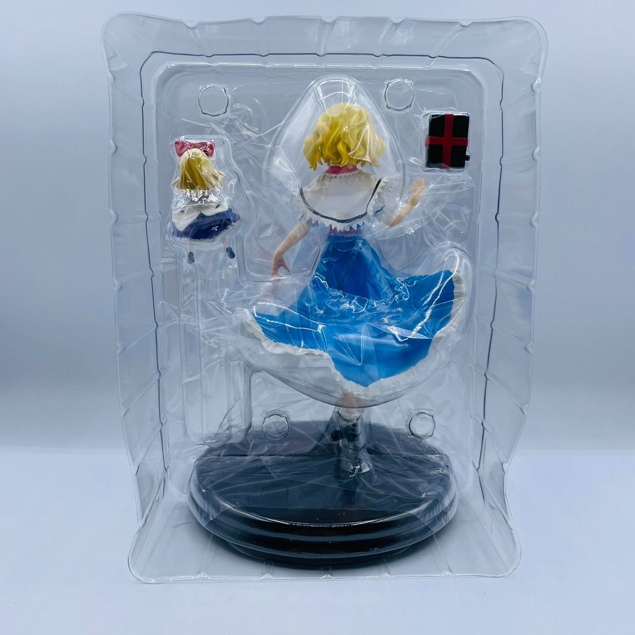 グリフォンエンタープライズ 東方プロジェクト フィギュア アリス･マーガトロイド 七色の人形遣い 中古】(本体A-/箱B)東方プロジェクト 七色の人形遣い アリス
