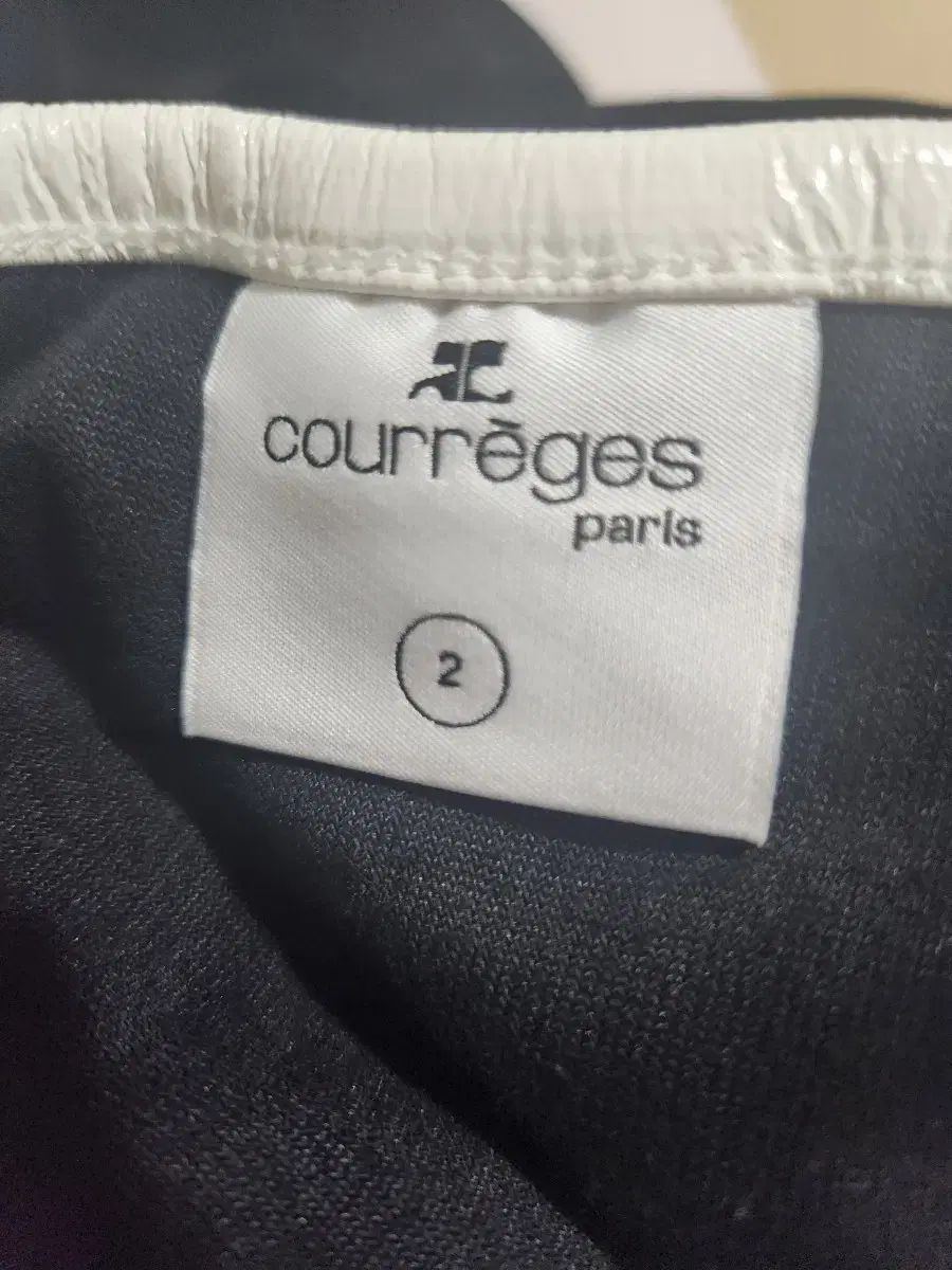Courreges