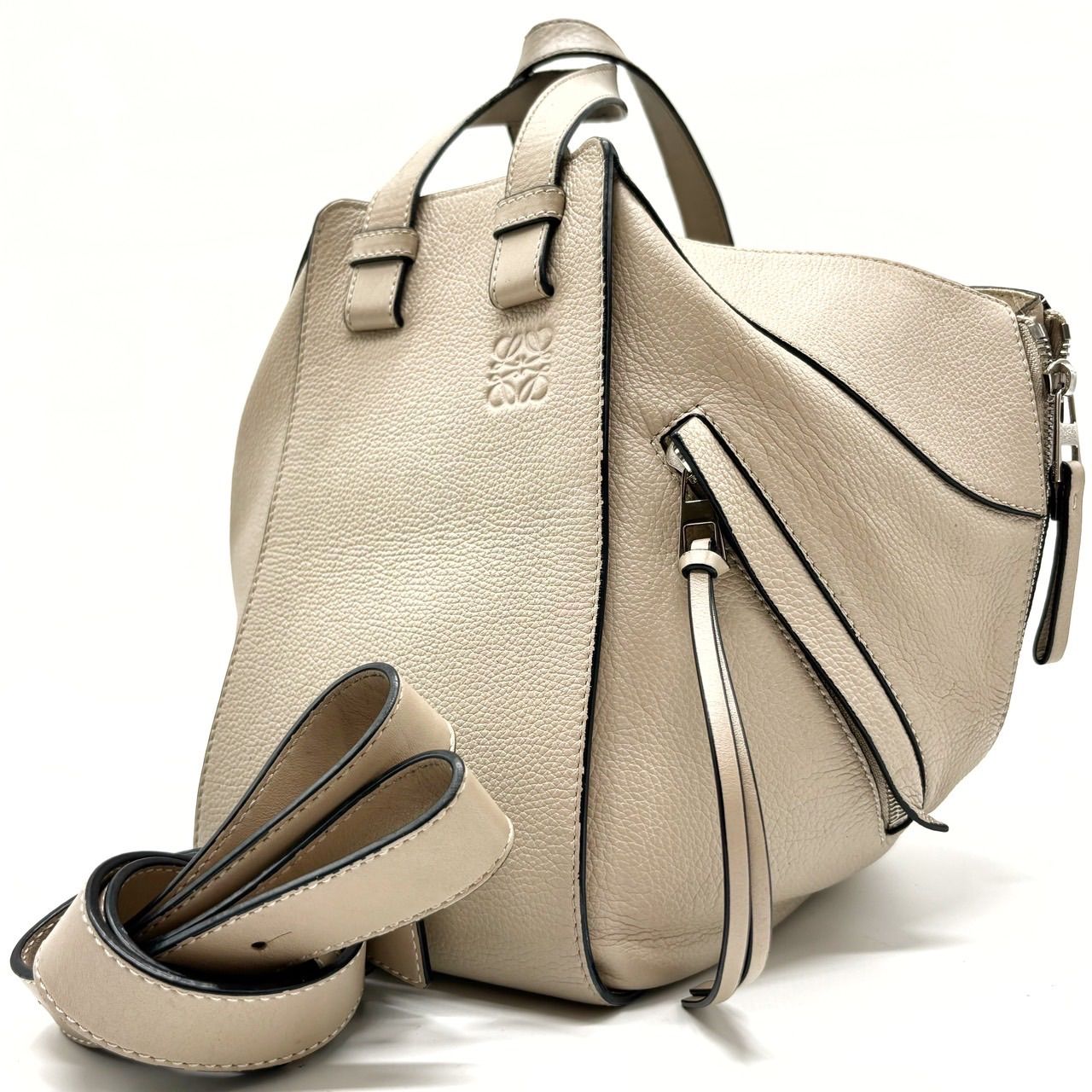 LOEWE アナグラム ロゴ型押し 2way レザーバッグ ゴールド金具