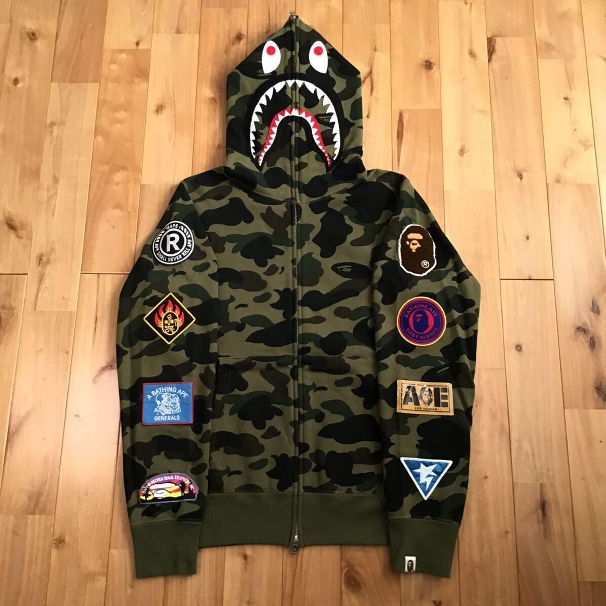 1st camo green patched シャーク パーカー Mサイズ shark full zip hoodie a bathing ape  BAPE エイプ ベイプ アベイシングエイプ - メルカリ