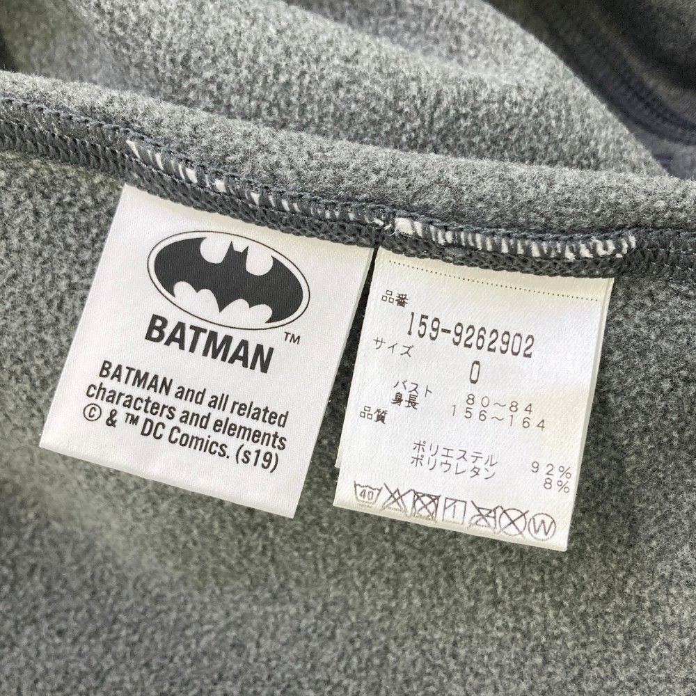 サイズ：0 MASTER BUNNY EDITION マスターバニーエディション ×BATMAN スウェットパーカー  グレー系 [240101447040] ゴルフウェア レディース ストスト サイズ：0 MASTER BUNNY EDITION マスターバニーエディション