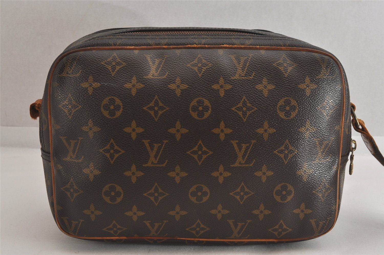 LOUIS VUITTON ルイヴィトン モノグラム ナイル ショルダー