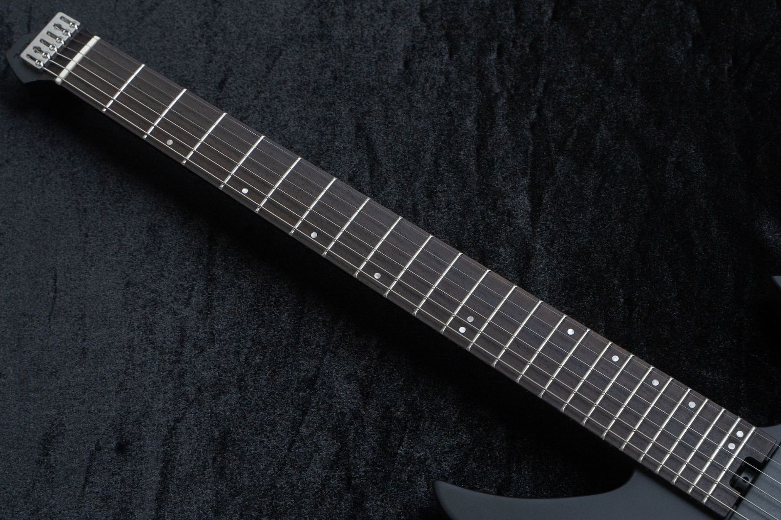new】HEX Guitars / N400 Black - メルカリ