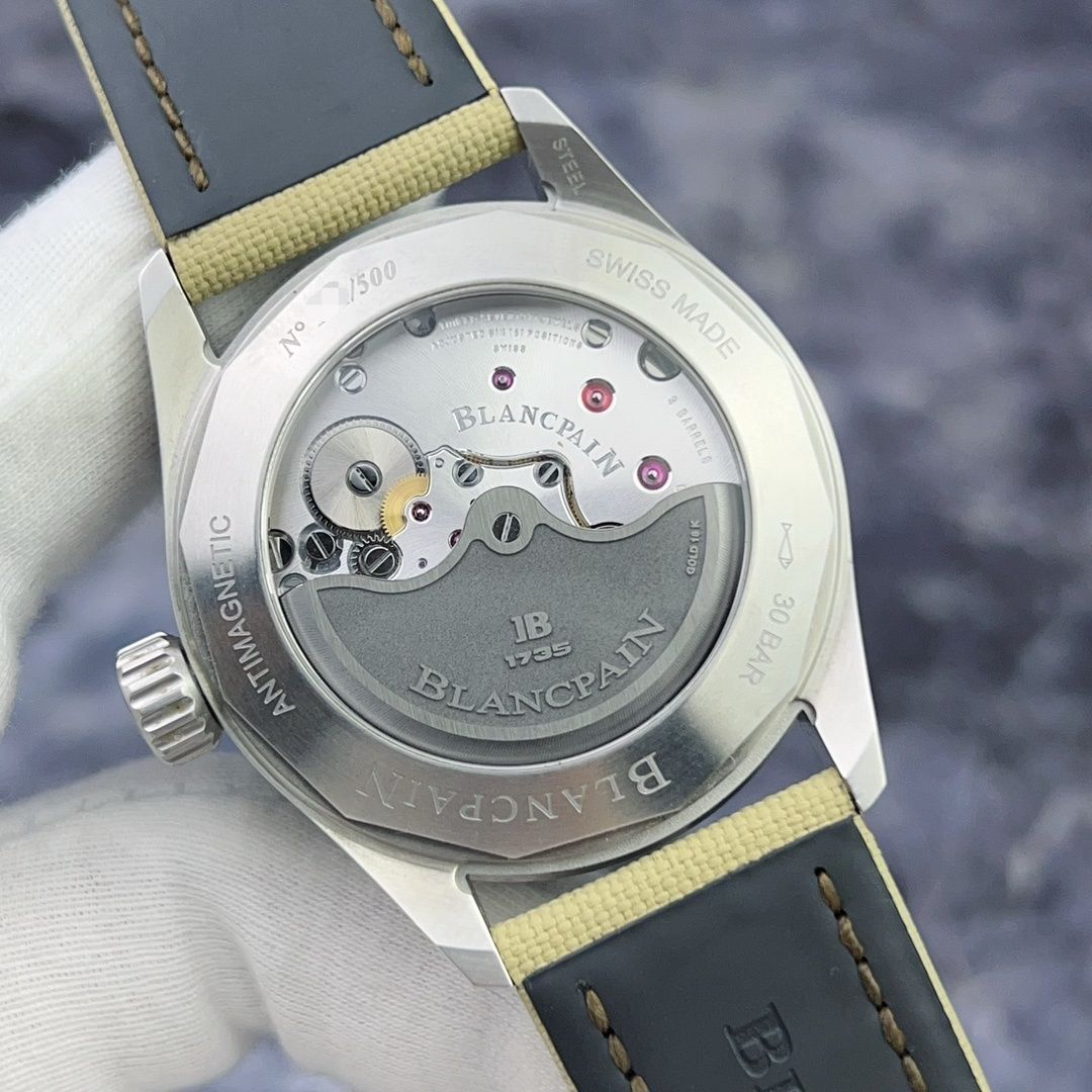 ブランパン フィフティ ファゾムス バチスカーフ 5052-1146-E52A Blancpain Limited edition