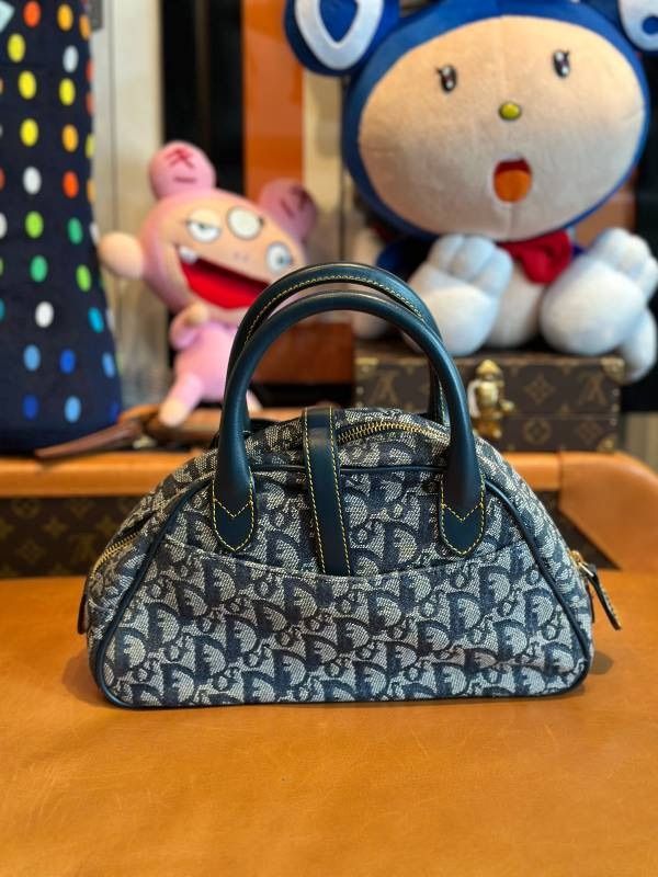 CHRISTIAN DIOR クリスチャンディオール トロッター キャンバス ネイビー ハンドバッグ LVU25010876