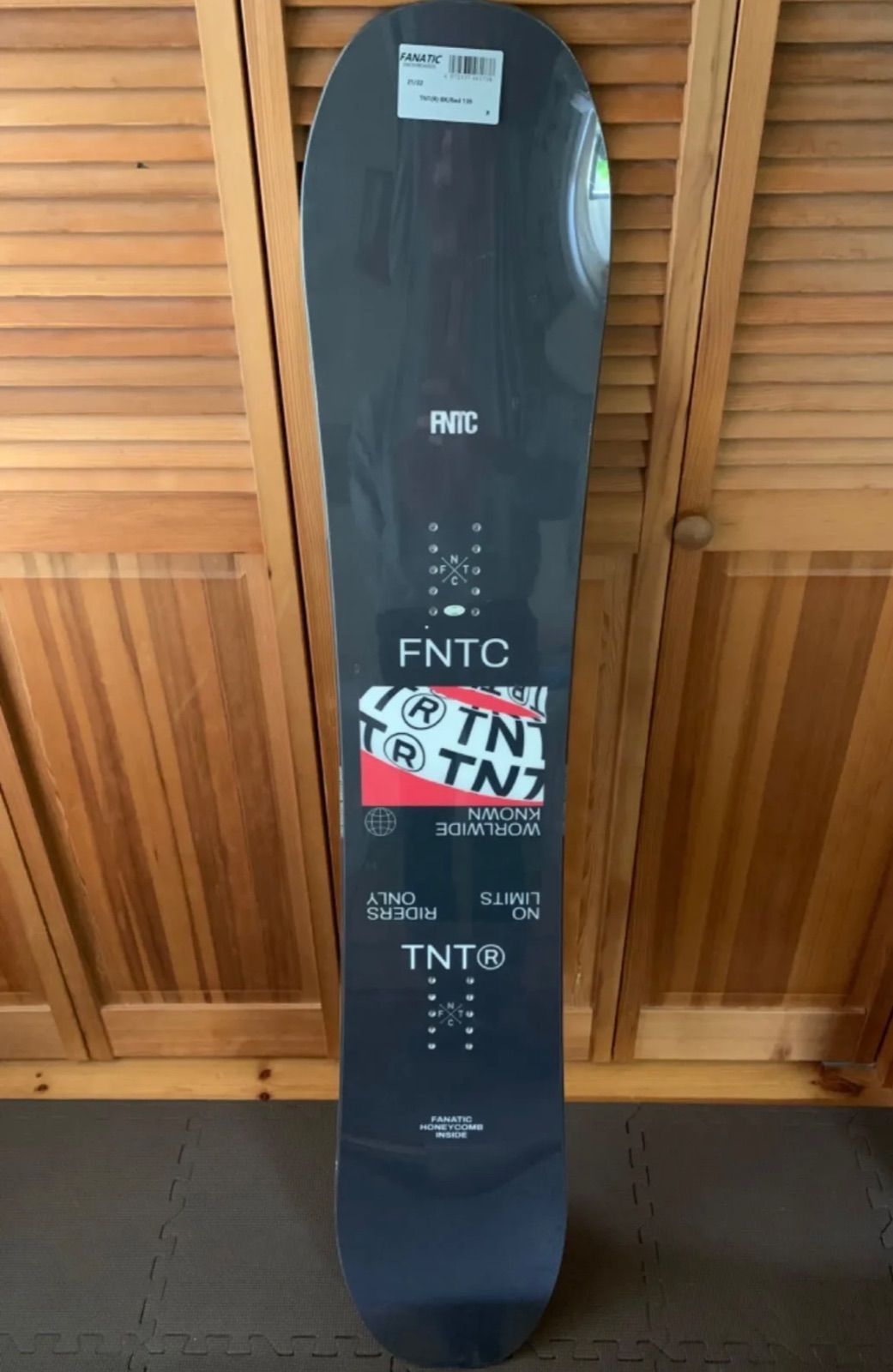 FNTC TNT-R 157センチ black white スノーボード - ボード