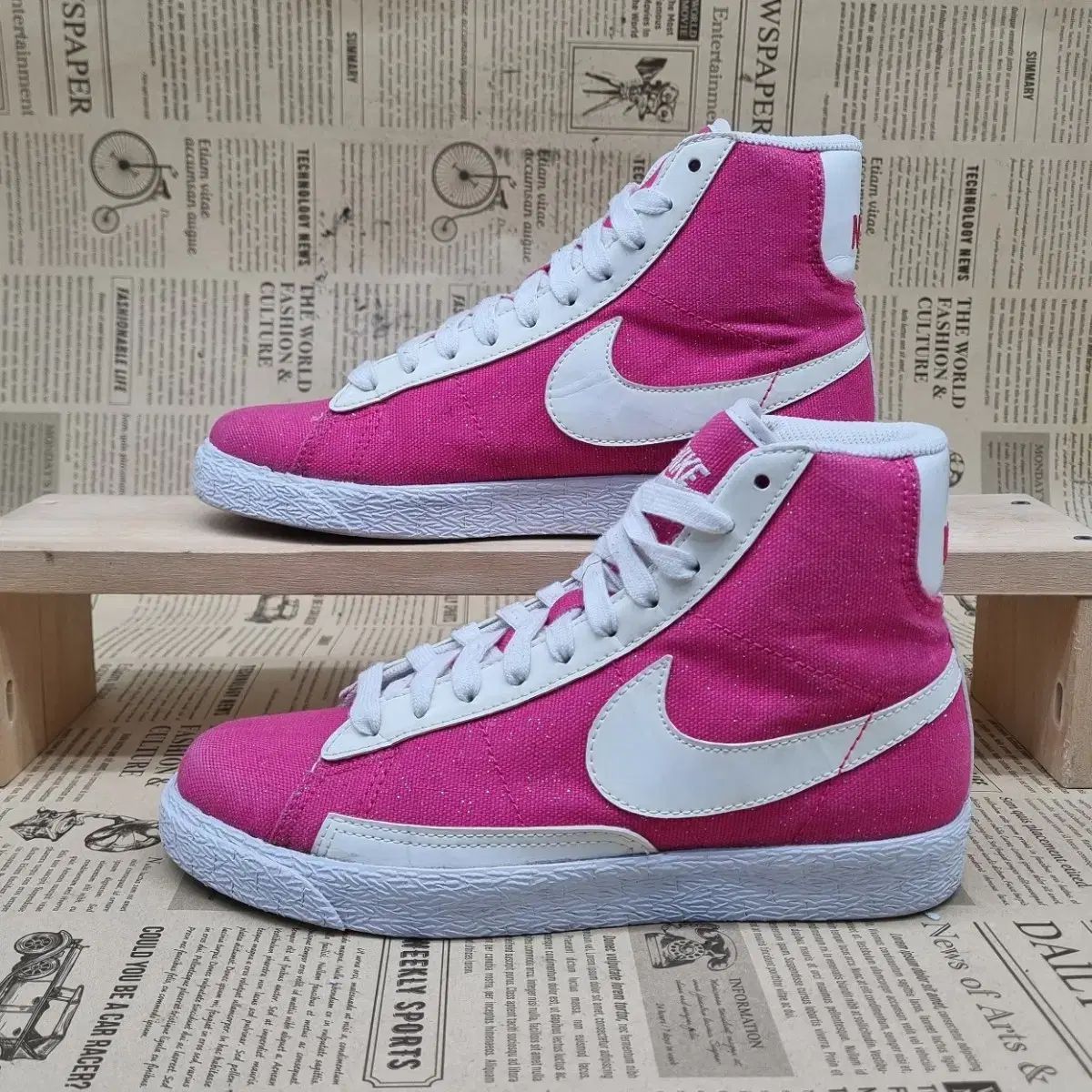 NIKE(ナイキ) ブレーザー レディース ミッド 230