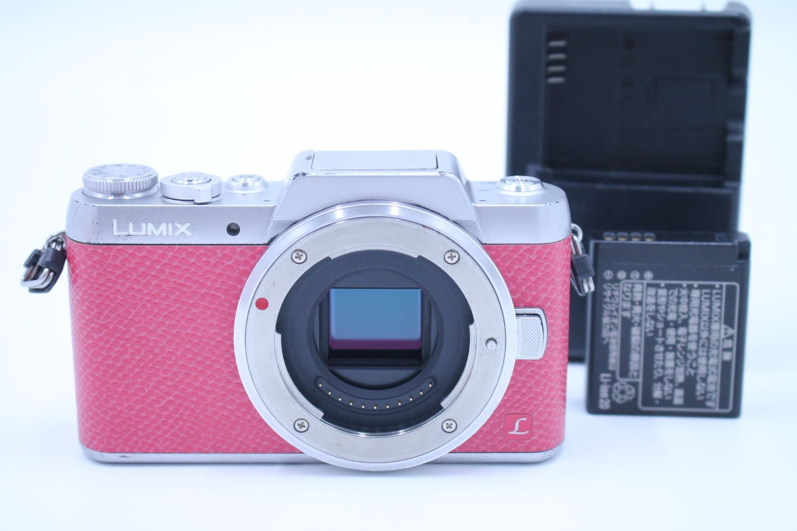 シャッター回数12085回！LUMIX DMC-GF7 ボディ ピンク