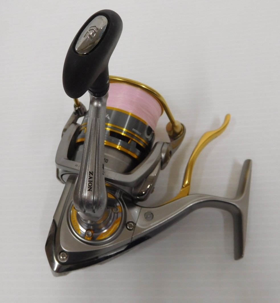 送料無料 DAIWA ダイワ スピニングリール 13 プレイソ 2500HLBD