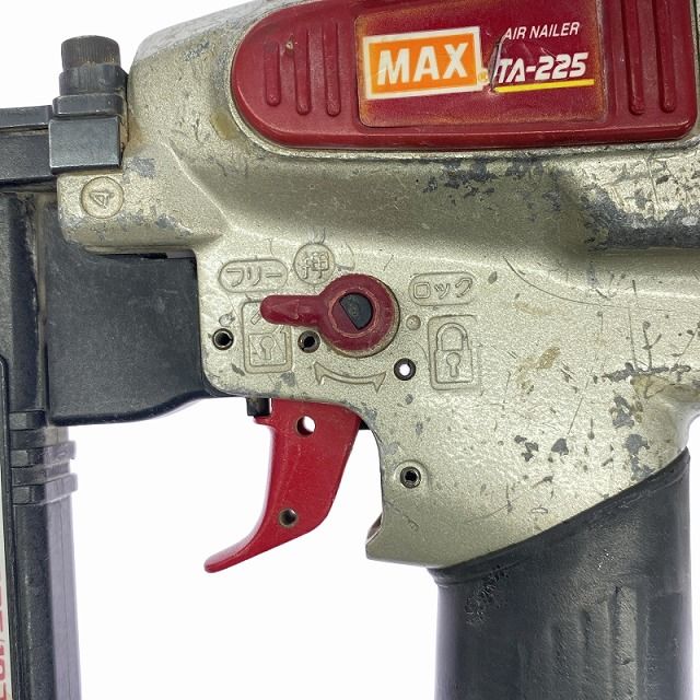 ☆中古品☆MAX マックス 高圧 ステープル用エアネイラ HA-25/4J 肩巾4mm