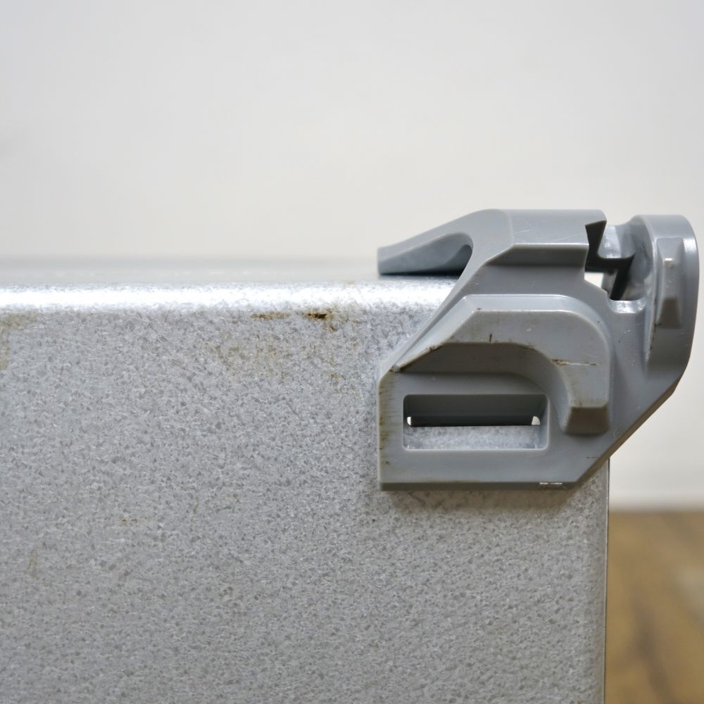 薪入れ キャンプ