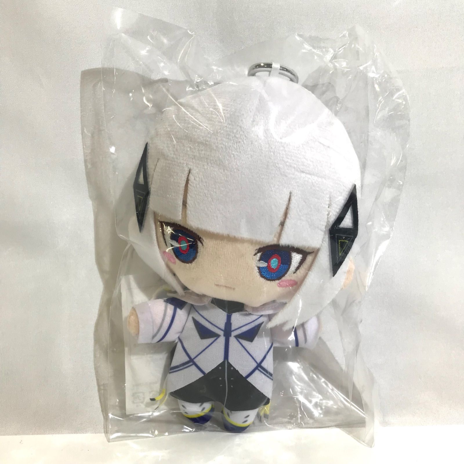 【開店記念セール！】 未開封品】音楽的同位体 可不（KAFU ）ミニキャラぬいぐるみ ぬいぐるみ