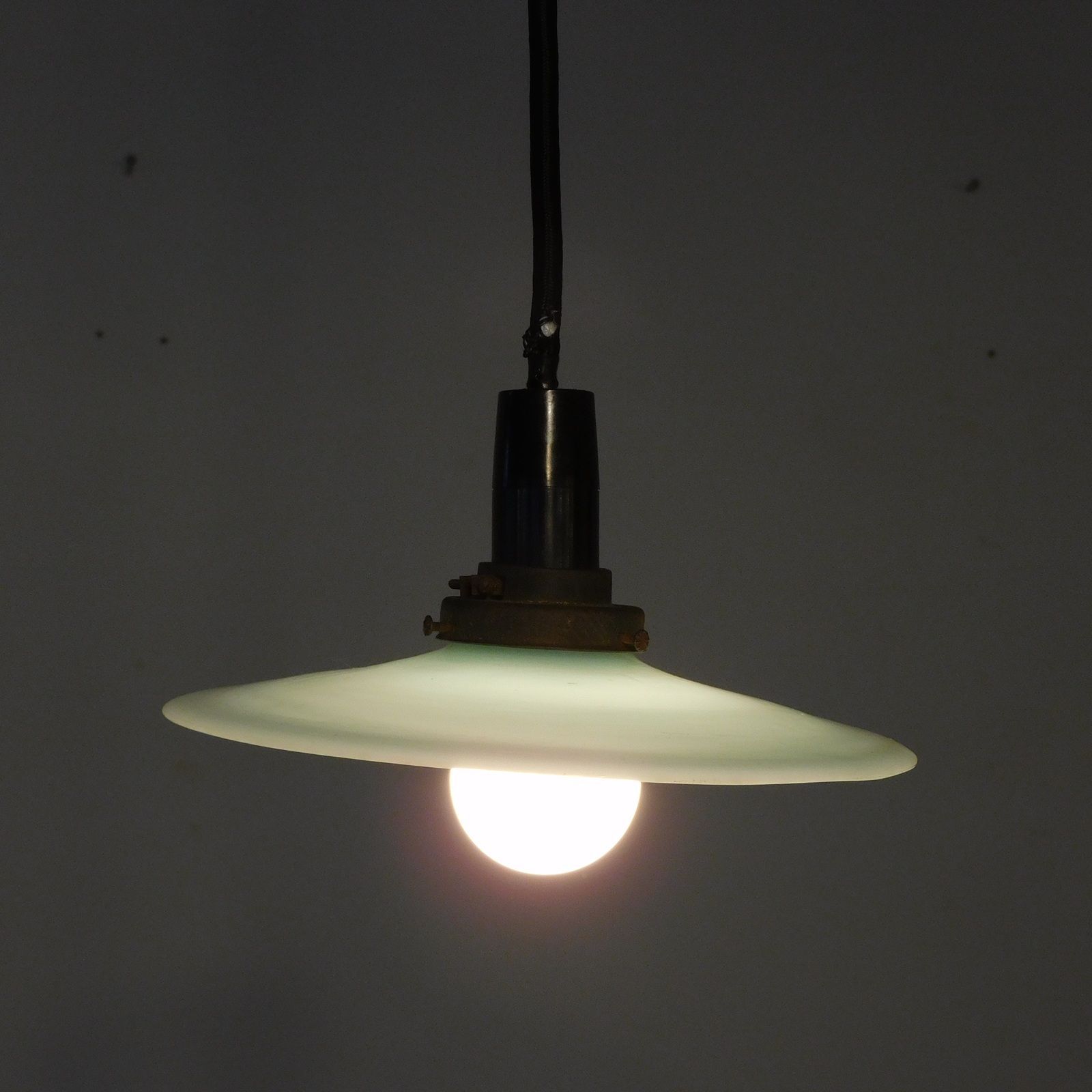 ふるいガラス電笠 平笠 青色 HK-a-05601 | 電傘 ランプシェード ランプセード 照明 シーリングライト