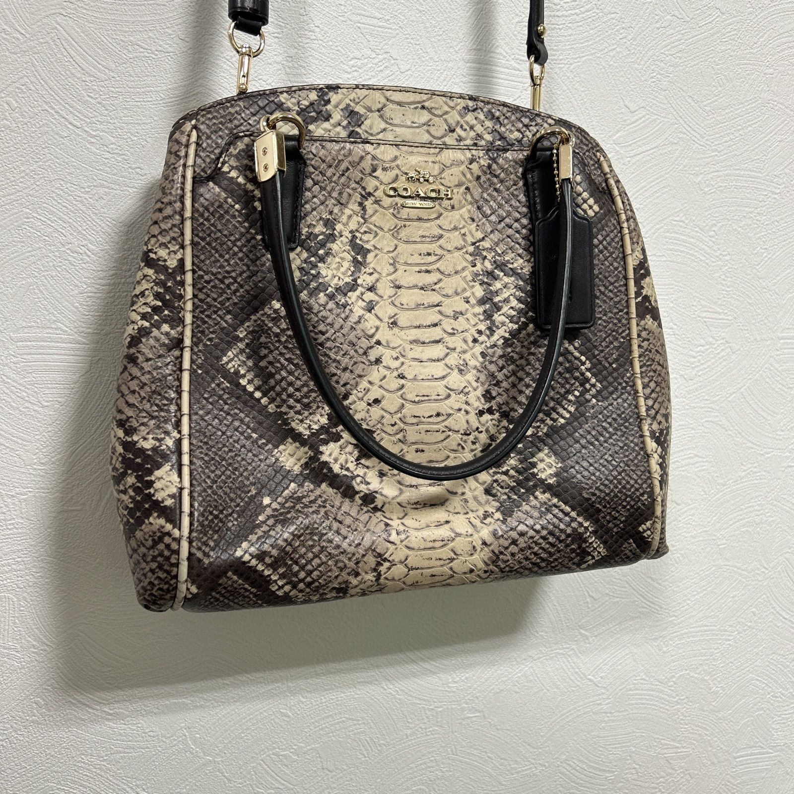 極美品 COACH コーチ パイソン 型押し 蛇 ワンショルダー 2way 極美品 COACH コーチ パイソン 型押し 蛇 ワンショルダー 2way