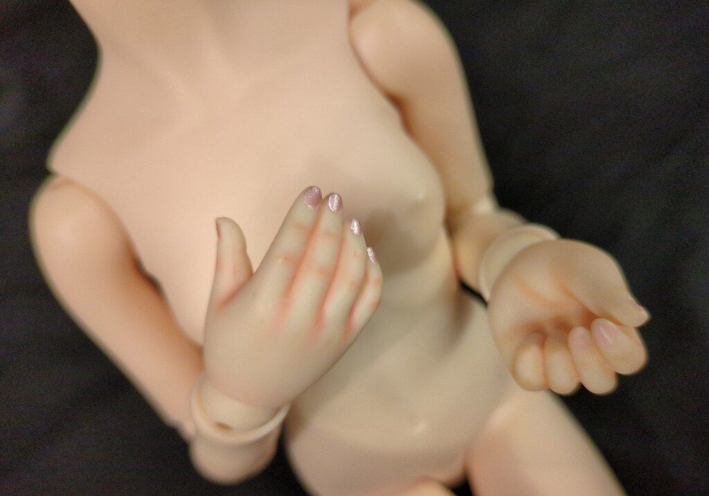 ボークス SD女の子 ボディのみ 二重ひじ関節 ノーマル肌