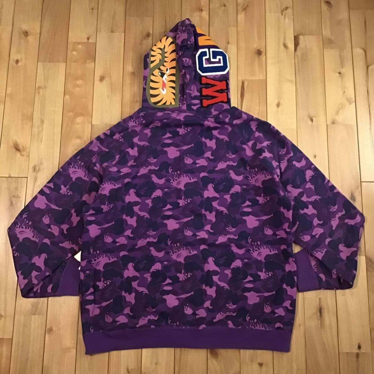 ☆XL ムック限定☆ Fire camo シャーク パーカー shark full zip 