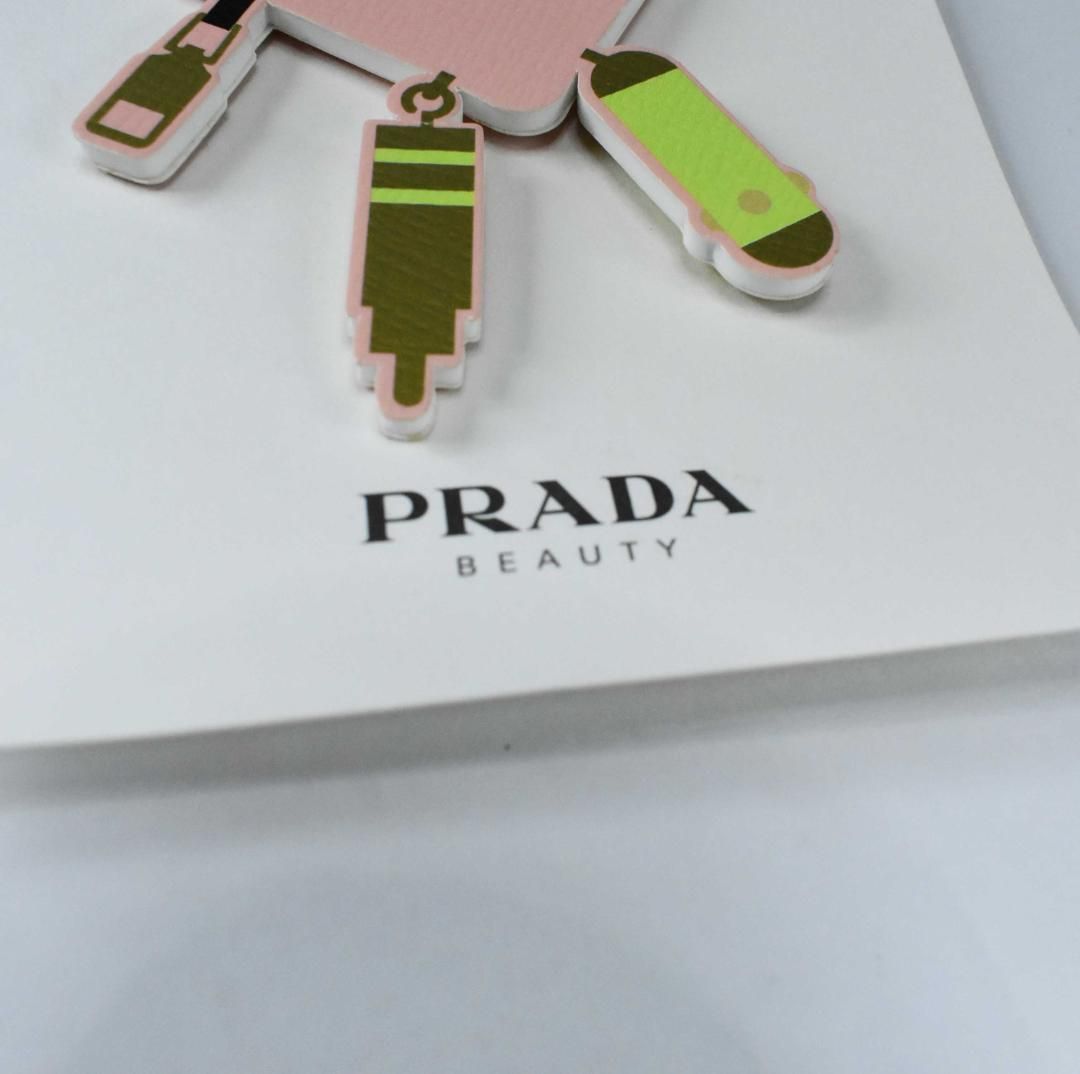 prdchm1 新品未使用本物 PRADA プラダ ノベルティチャーム - メルカリ