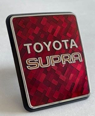 ☆新品 未使用 A70 スープラ用 ボンネット フード 七宝焼 エンブレム