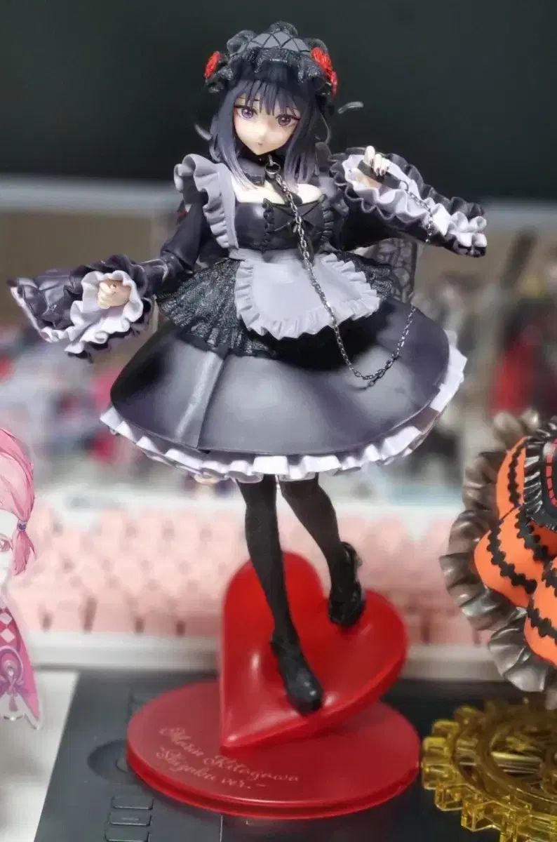 ♥️ビスクドールミニチュア♥️ それら ビスクドールとは ラブ その着せ替え人形は恋をする 黒江