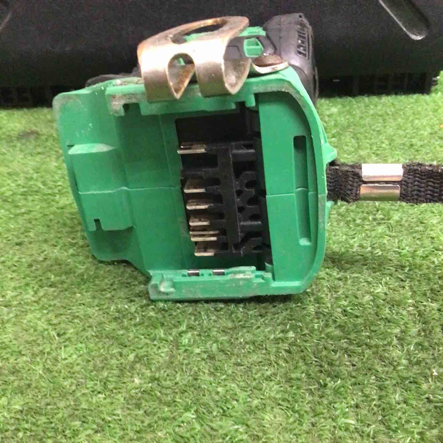 コードレスインパクトドライバー