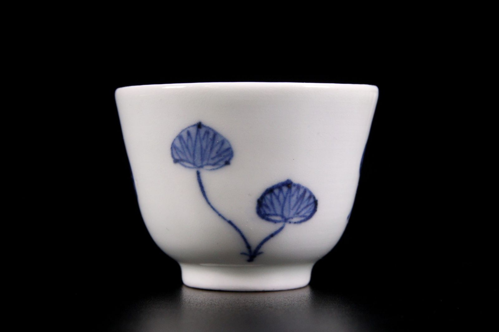 白磁製 染付 葉文煎茶碗 五客纏めて 5cm 箱付 煎茶道具 唐物