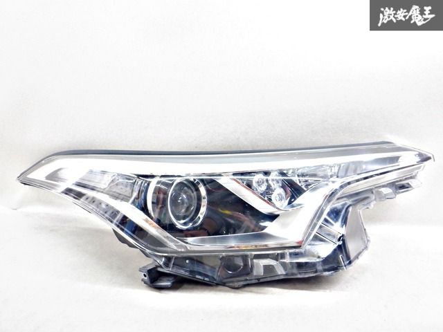 【LED点灯OK！】トヨタ純正 ZYX10 ZYX11 NGX50 C-HR 前期 ハロゲン ヘッドライト ヘッドランプ 右 右側 運転席側 KOITO 10-99 棚2K25