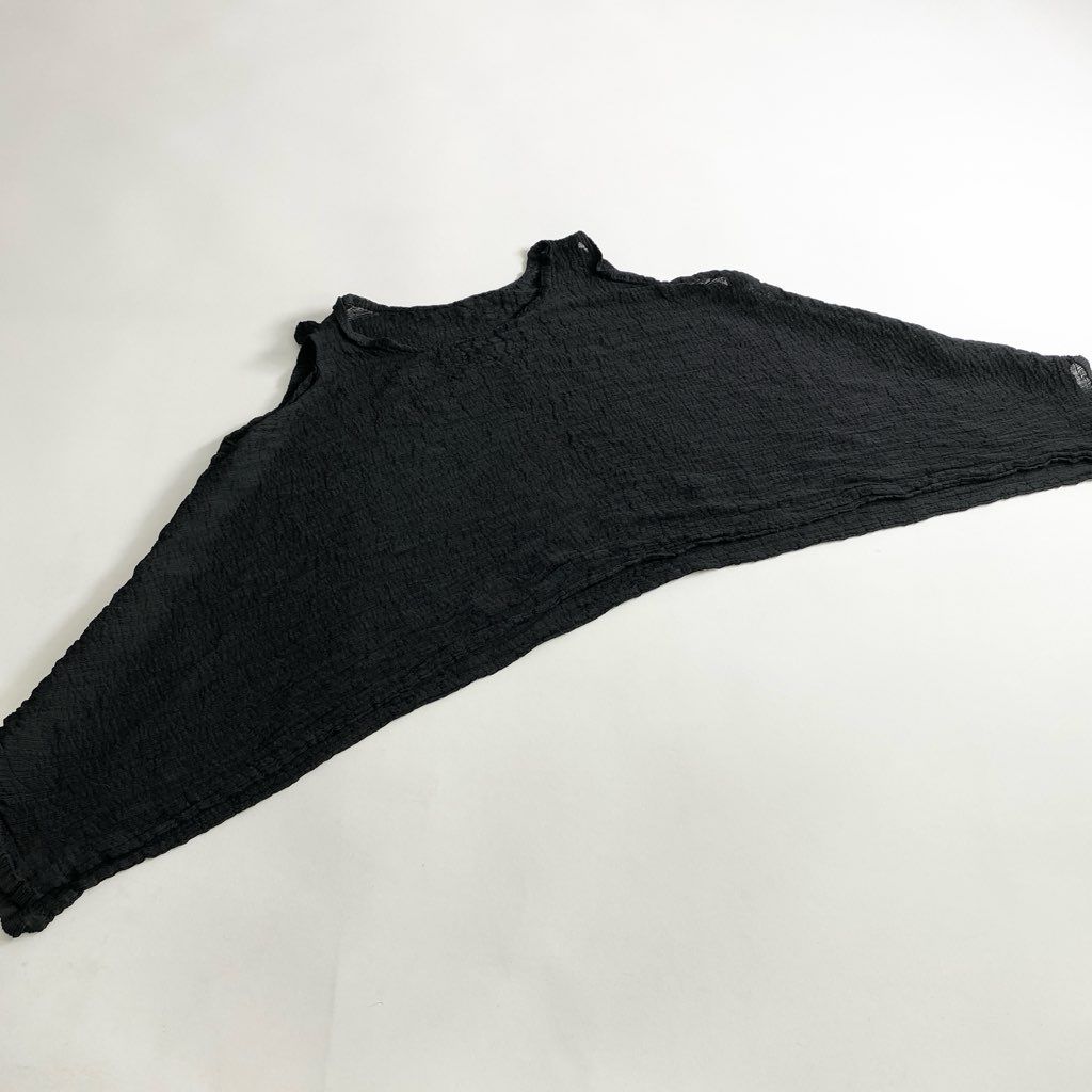 ISSEY MIYAKE - 54d10 ISSEY MIYAKE me イッセイミヤケ ミー MI93FK221 ノースリーブブラウス Aライン 羽織 フリーサイズ ブラック レディース ISSEY MIYAKE - 54d10 ISSEY MIYAKE me イッセイミヤケ ミー